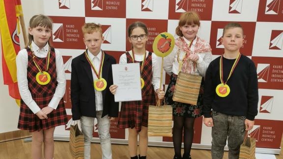 3d klasės mokiniai dalyvavo Kauno miesto bendrojo ugdymo mokyklų 2-4 klasių mokinių antikorupcijos žinių ir kūrybos konkurse